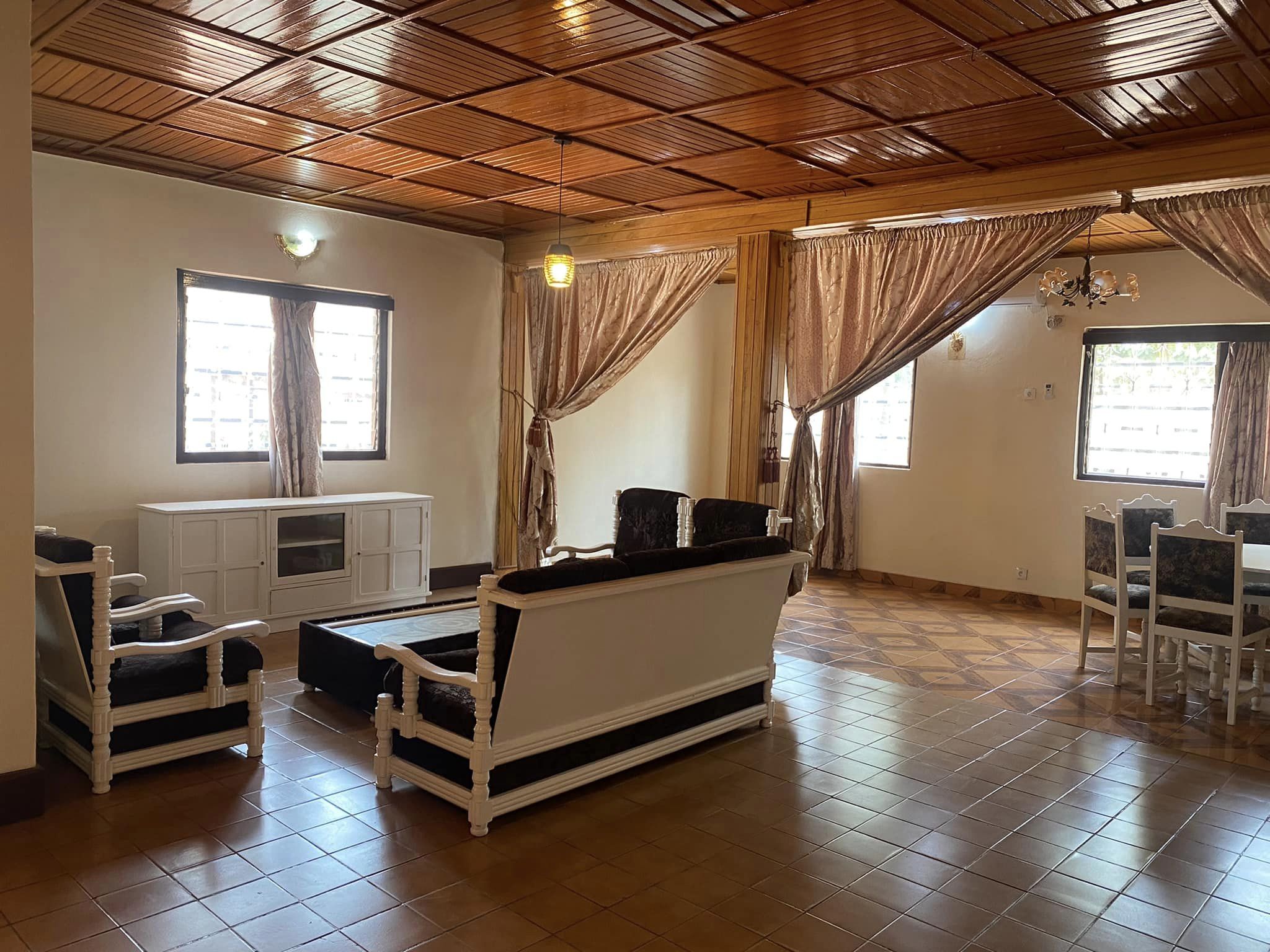 331559351_981407839558107_8388121592042385443_n