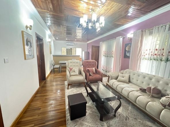 SALON KOPAYE
